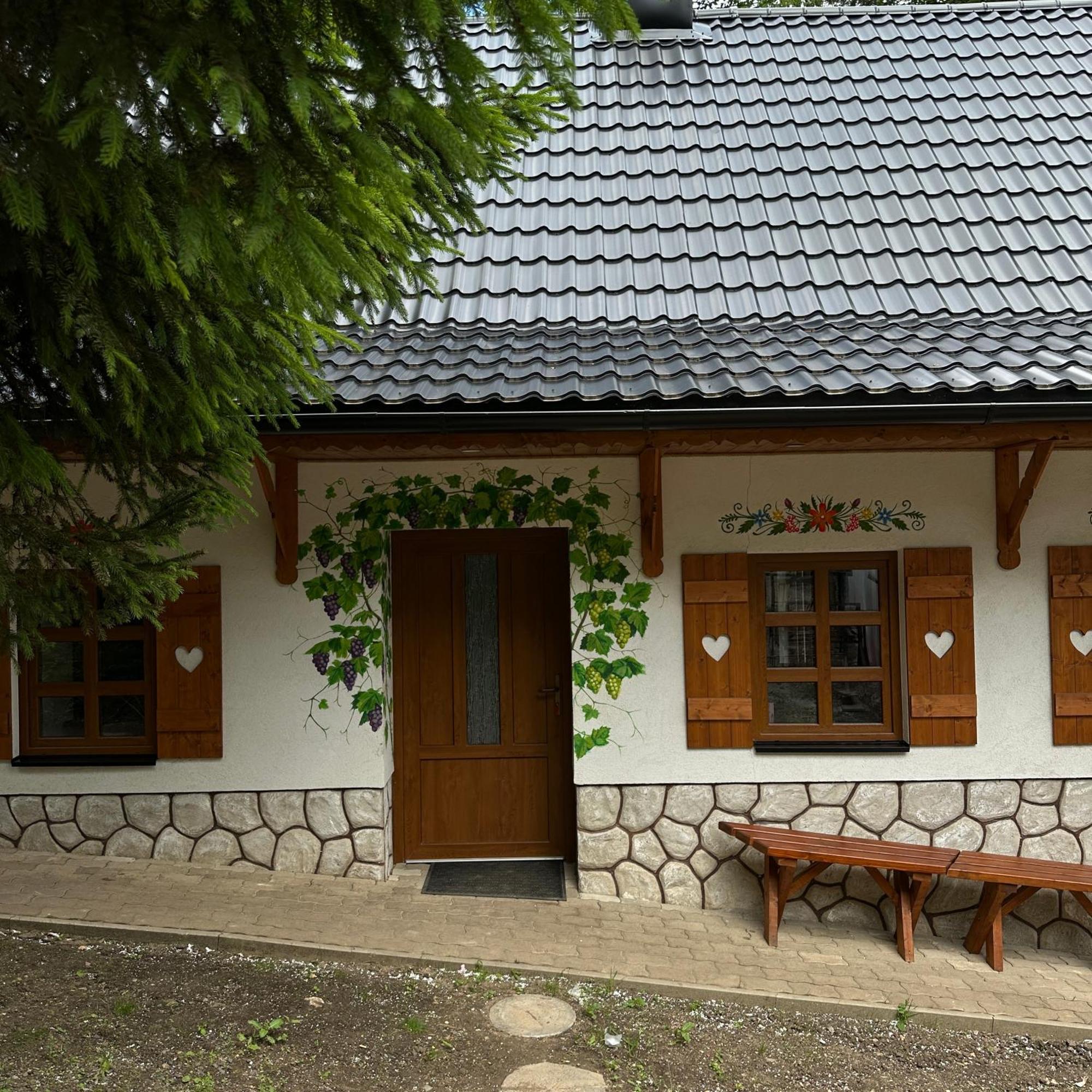 Chata Pohadka- "Lesni Udoli" Perštejn Buitenkant foto